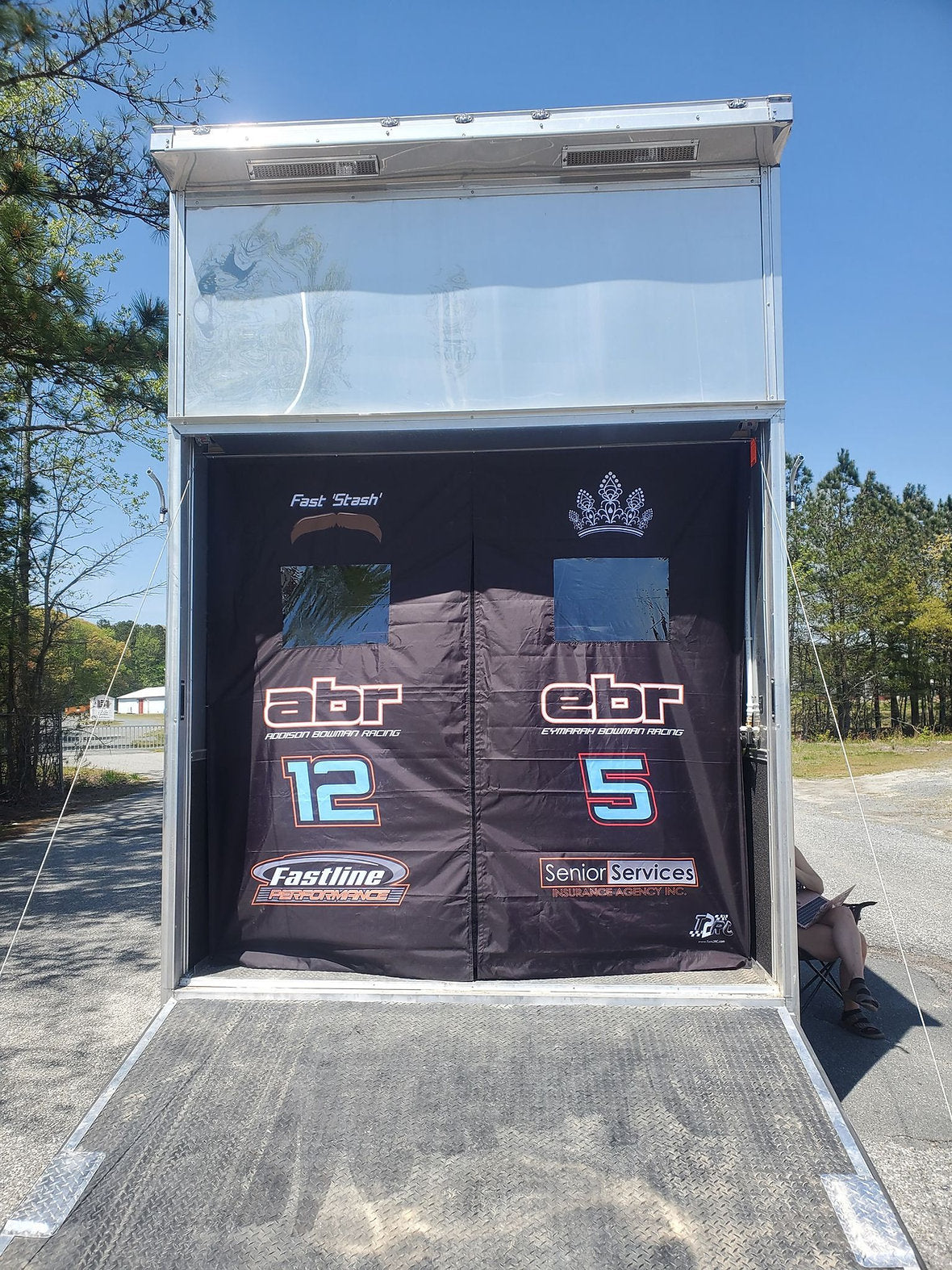 Trailer Curtains Zipper Center for Stacker Trailer, 90 inches and above